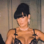 ¡La belleza atemporal que continúa inspirando! ¿Puedes adivinar quién es esta icónica figura que desafía el paso del tiempo? ¡La belleza atemporal que continúa inspirando! ¿Puedes adivinar quién es esta icónica figura que desafía el paso del tiempo?