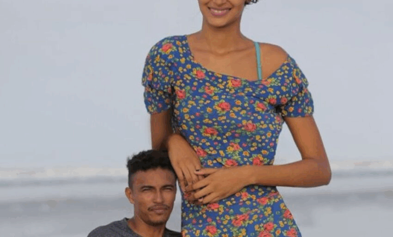 “Una de las mujeres más altas del mundo eligió un esposo que mide 1.50 metros”: ¿Cómo se ven sus hijos?