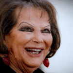 «Mastroianni, Delon y Belmondo admiraban su belleza»: ¡La estrella de 85 años ha envejecido y ahora es completamente irreconocible! «Mastroianni, Delon y Belmondo admiraban su belleza»: ¡La estrella de 85 años ha envejecido y ahora es completamente irreconocible!