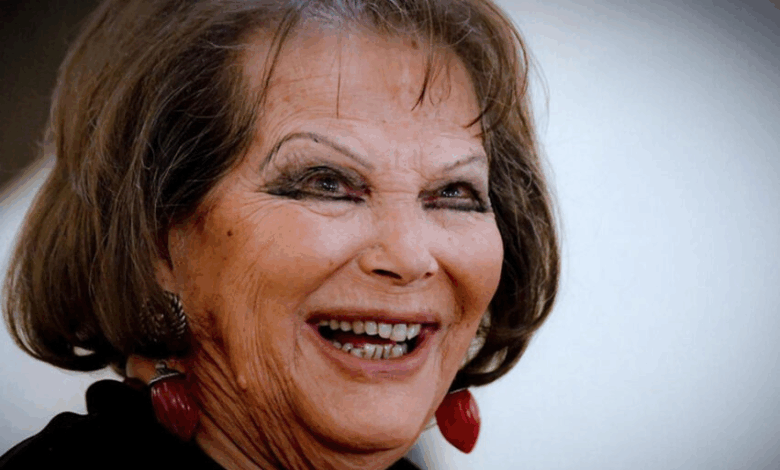 «Mastroianni, Delon y Belmondo admiraban su belleza»: ¡La estrella de 85 años ha envejecido y ahora es completamente irreconocible!