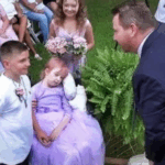 La familia cumple el último deseo de una niña de 10 años: una dulce boda con su amor de la infancia – ¡Las conmovedoras imágenes que derriten el corazón!