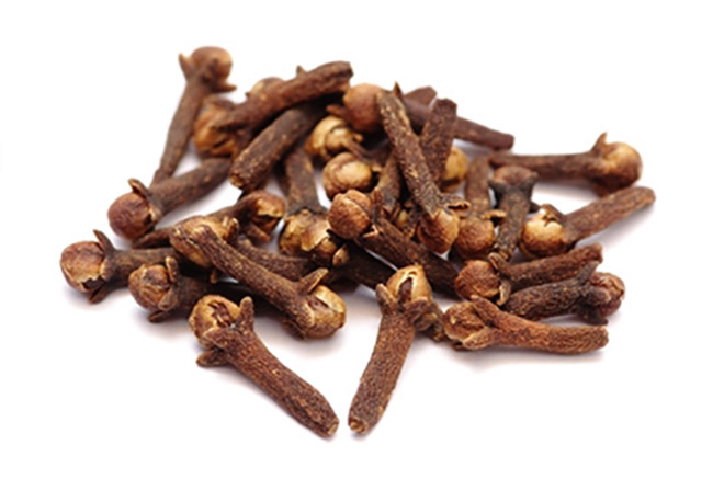 ¿Qué Beneficios Tiene Tomar Té de Clavo de Olor?
