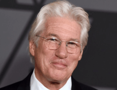 “Es joven y hermosa, su esposo tiene casi el doble de su edad”: ¡Richard Gere, de 74 años, apareció en la alfombra roja con su bella esposa!
