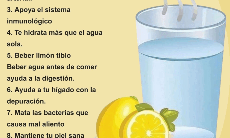 Beneficios de beber agua tibia con limón en ayunas