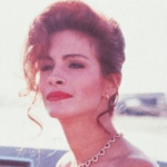 “Escriben que estoy envejeciendo ‘fea’ y que parezco un hombre”: ¡La ofendida de 56 años, Roberts, reacciona ante los fanáticos! “Escriben que estoy envejeciendo ‘fea’ y que parezco un hombre”: ¡La ofendida de 56 años, Roberts, reacciona ante los fanáticos!